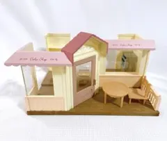【廃盤品】シルバニアファミリー 森のおしゃれなケーキ屋さん
