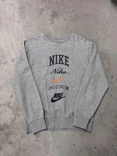 203ナイキNIKEセンター刺繍ロゴスウェット筆記体ビッグプリント　sサイズ