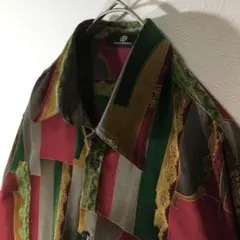 【個性派古着】日本製　長袖総柄デザインシャツ　幾何学模様　派手　マルチカラー　M