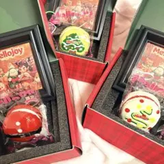 mellojoy メロジョイ クリスマス限定 300個 マカロン 3種セット mellojoy マカロン 第二弾 煌めく海 メロジョイ - メルカリ