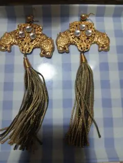 Item thumbnail for item c841559e-ab59-4f56-ada0-05288c9ca6b3