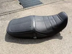 ゼファー750 純正逆車のシート - メルカリ