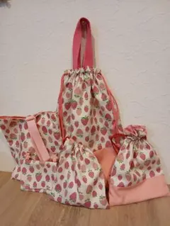 値下げ！いちご柄入学·入園５点セット