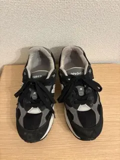 New Balance 992 ブラック/グレー スニーカー