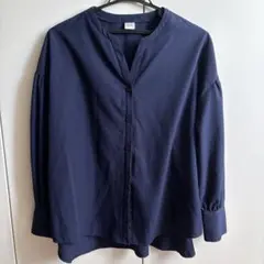 Elura エルーラ アイロンいらずVネックシャツのサムネイル