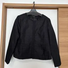 シューラルー ノーカラージャケット