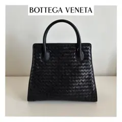 ボッテガヴェネタ　イントレチャート　トート　ブラック