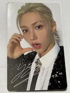 straykids フィリックス クリスマス ポップアップ 特典トレカ