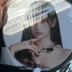 IVE LEESSEO YUJINうちわ