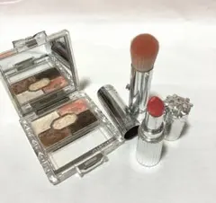 ジルスチュアート　リボンクチュール　アイズ　02 アイシャドウ