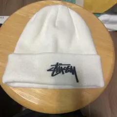 Stussy ホワイト ニット帽