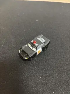 トミカ　カーズ　ライトニングマックィーン　ポリスタイプ