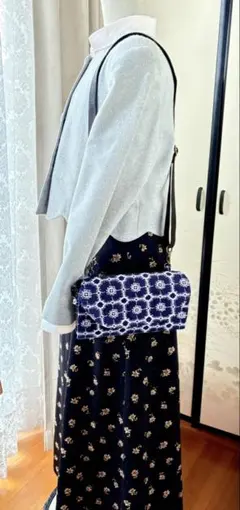 ミナペルホネン　アネモネ　お財布ポーチ