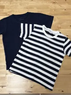 無印良品　ネイビーとストライプの半袖Tシャツ120