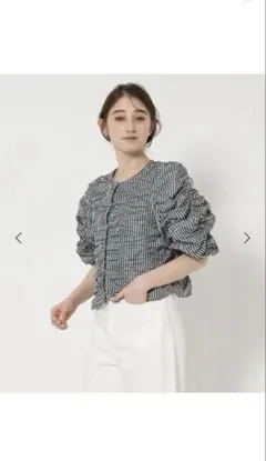 UNITED ARROWS シャーリング 2WAY ブラウスのサムネイル