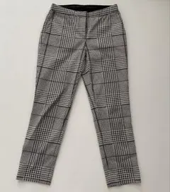 ✨極美品✨theory セオリー　テーパード　パンツ　ホワイト　ブラック　XX0のサムネイル