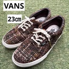 Item thumbnail for item 2f689b0d-2d6e-4bd1-a7d5-b7636fa7f19b