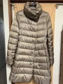 theory ベージュ ロングダウンジャケット