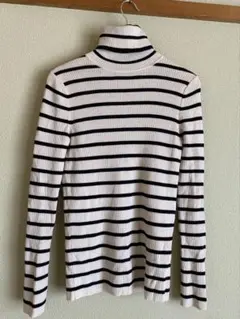 UNIQLO エクストラファインメリノリブタートルネックセーター ボーダー M