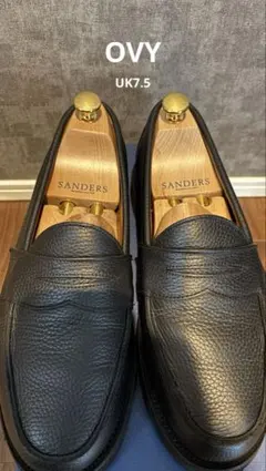 【プレゼント付】OVY SANDERS Butt Seam Loaferのサムネイル