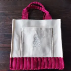 Item thumbnail for item 25525bb5-f377-45e5-aceb-ca636689816e