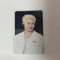 SEVENTEEN セブチ Holiday Blu-Ray トレカ ウジ