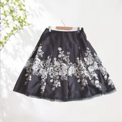 M'S GRACY エムズグレイシー グレー 花柄 スカート フレア 38 - メルカリ