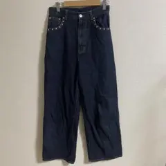 ルセルクルパーロペ　スタッズ　ストレートデニムパンツ　春夏　着回し　1092のサムネイル