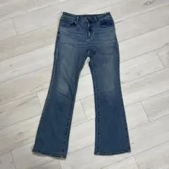 GU ミドルライズフレアジーンズ 丈標準　ブルー