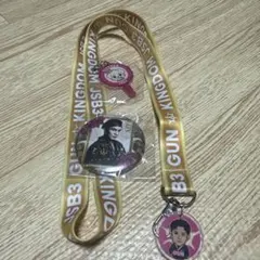 三代目 JSB 岩田剛典 GUN ストラップ 缶バッチ