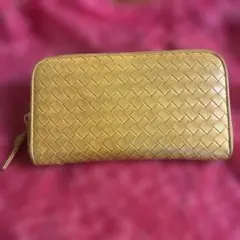 Bottega Veneta yellow 長財布