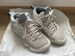 ASICS NOVA SURGE バスケットボールシューズ ホワイト 23cmのサムネイル