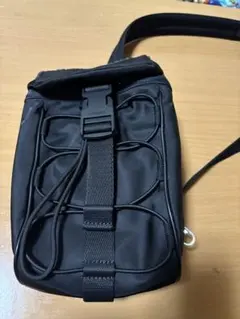 BURBERRY ブラック ショルダーバッグのサムネイル