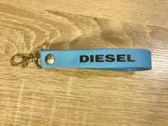 DIESEL ラバーキーホルダー　BE A FOLLOWER