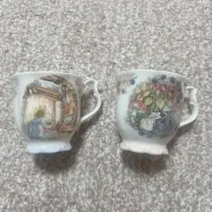 ロイヤルドルトン ブランブリーヘッジ カップ＆ソーサートリオ