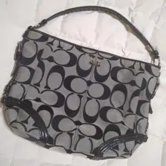 COACH　シグネチャー　ショルダーバッグ　ハンドバッグのサムネイル