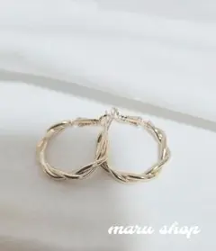 Item thumbnail for item f40a661e-bc16-486e-af3d-f75c62966a9c