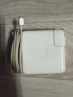 Apple 純正 MagSafe 電源アダプタ 60W - メルカリ