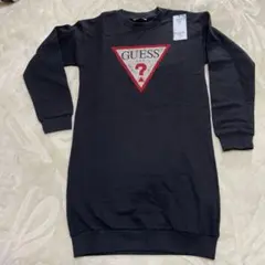 GUESS ブラック ロゴ入り スウェットドレス