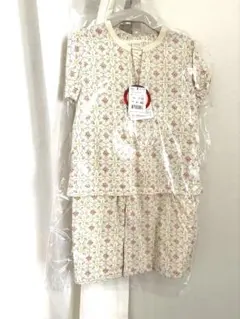 小花柄 半袖パジャマ セットアップ 90cm バースデイ　teteateteのサムネイル