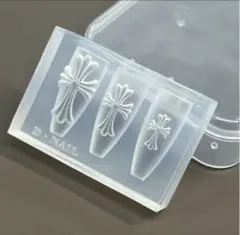 D. nail モールド クロス シリコン