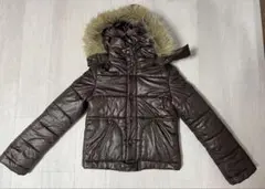 ブラウン のポリエステル綿入りのジャケット ！フード取りはずし可能