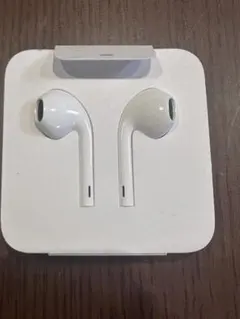 【新品未使用】iPhone純正 EarPods Lightingコネクタ