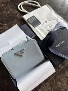 極美品✨️希少限定品！金運アップPRADAリザードレザー財布♪グリーン 