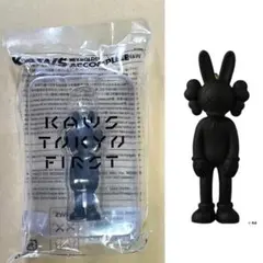 2026年最新】kaws tokyo first キーホルダーの人気アイテム - メルカリ