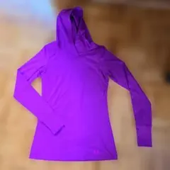 Under Armour 紫 フード付き パーカー