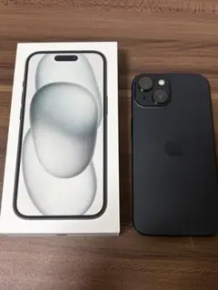 Apple iPhone 15 ブラック 本体　SIMフリー