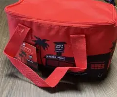 Trader Joe's 赤いランチバッグ　保冷ミニバッグ