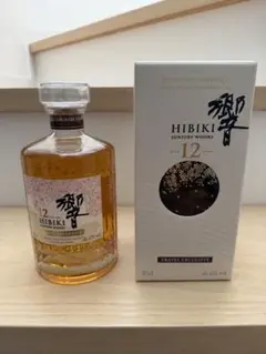 サントリー 響 12年 意匠ボトル トラベル エクスクルーシブ 箱付き