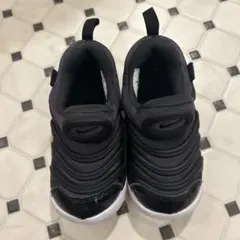 【 SALE】NIKE DYNAMO FREE ブラック　16cm